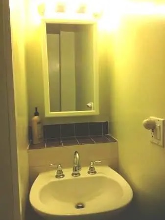 39 Adrian St, Ward Two