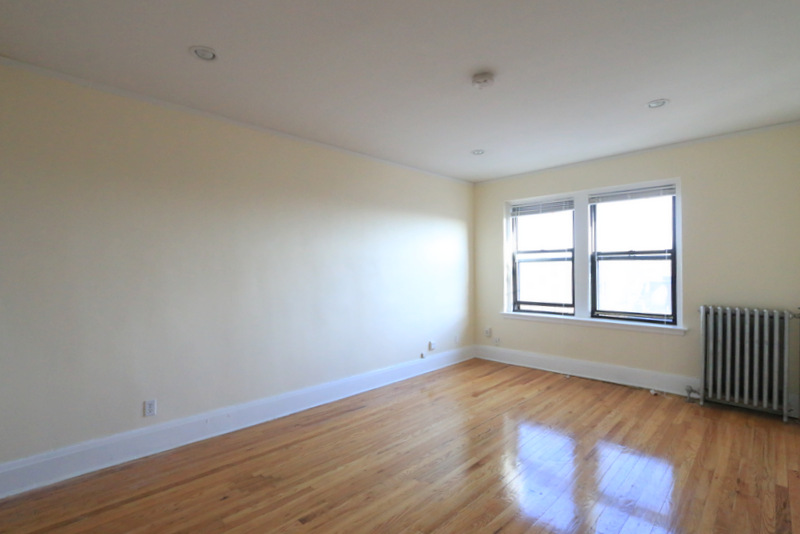 123 Highland Ave, Gilman Square