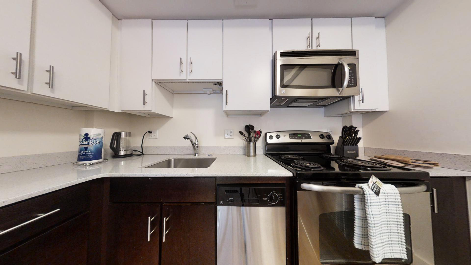 8 Winter St, Downtown