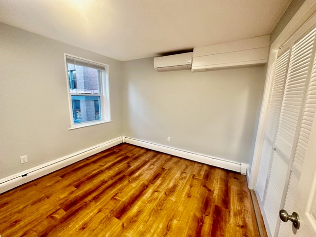 29 Thacher St, North End