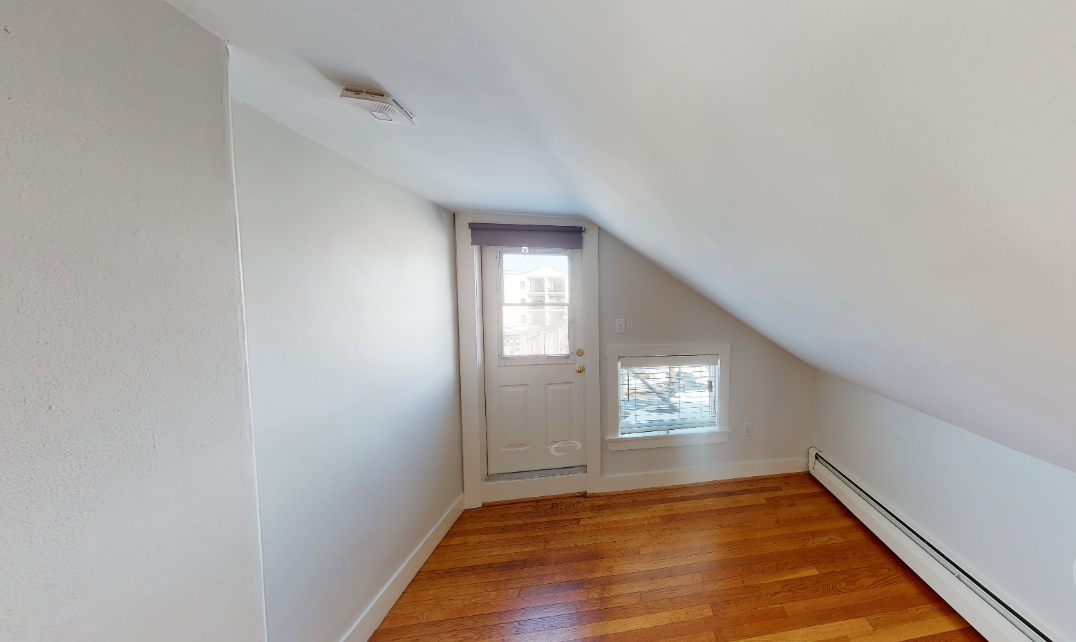 222 Banks St, Cambridgeport