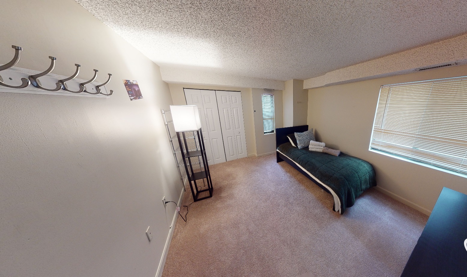 16 Elmer St, Cambridgeport