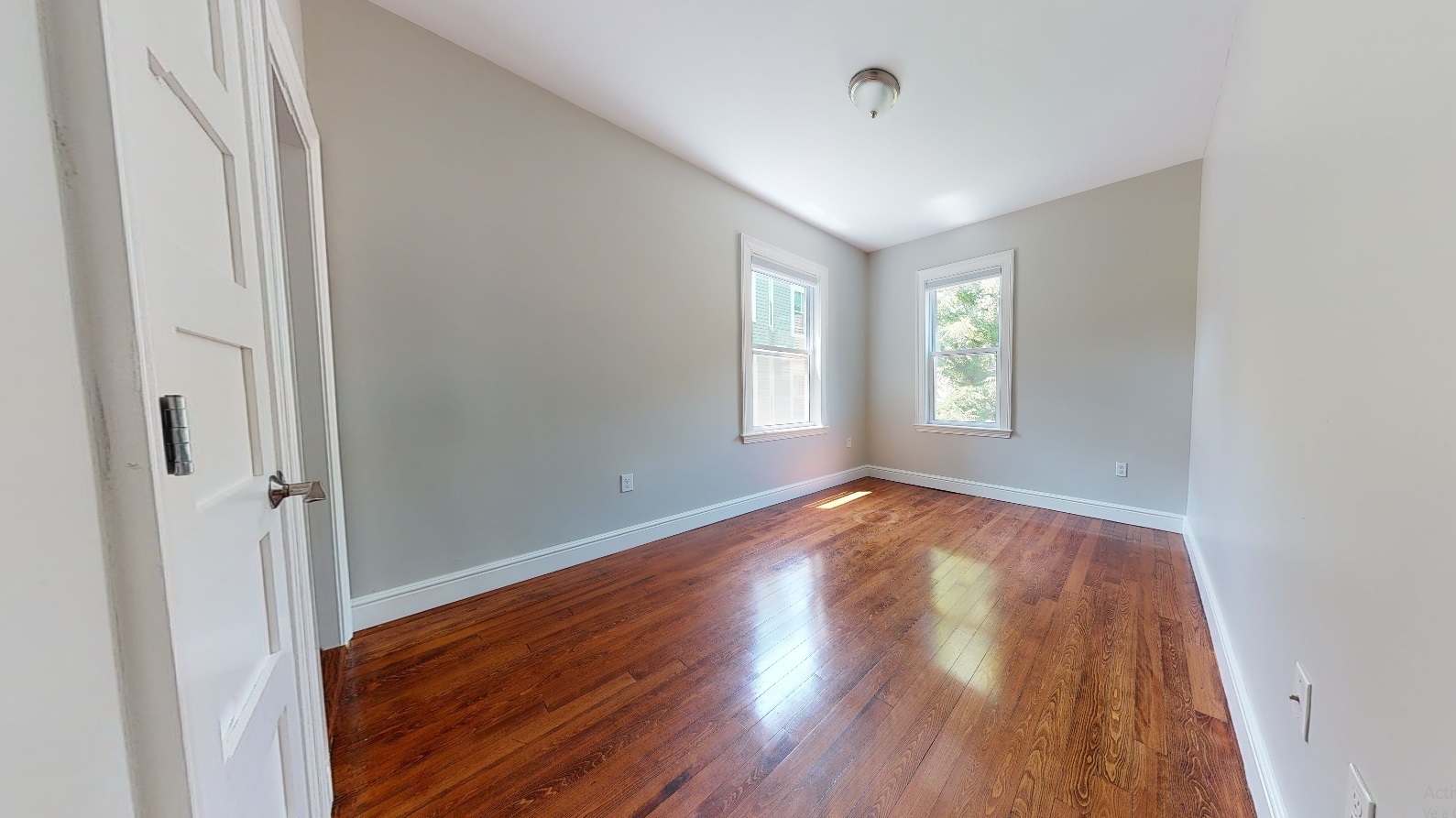 20 Marie Ave, Mid-Cambridge