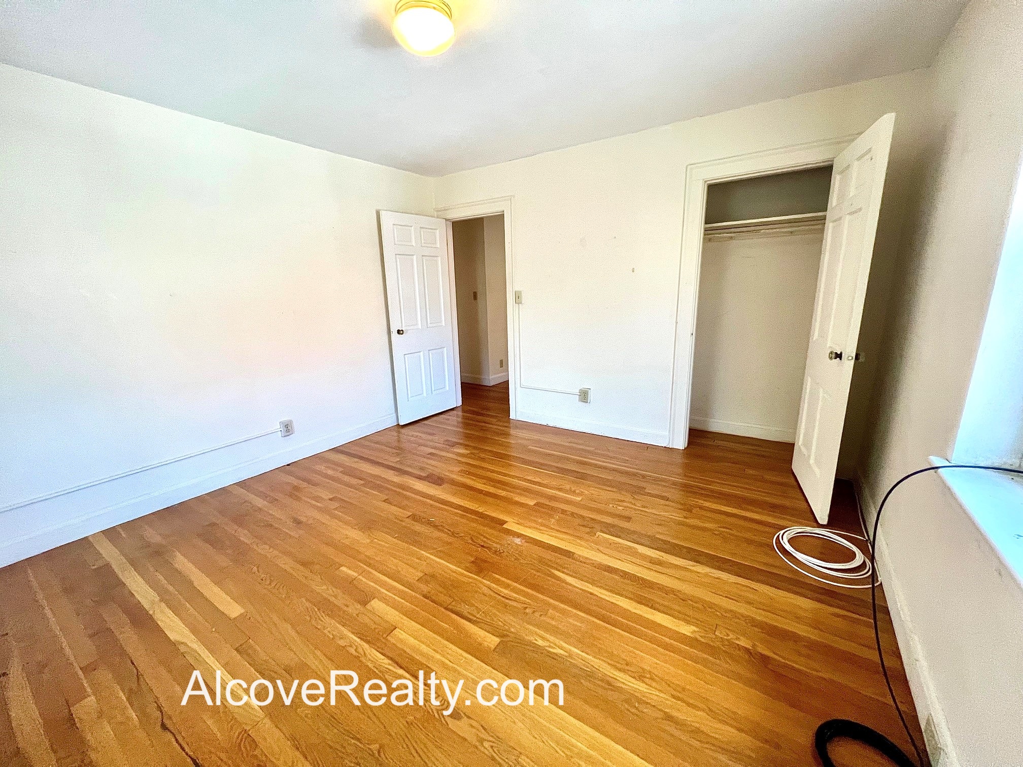 279 Massachusetts Ave, Arlington