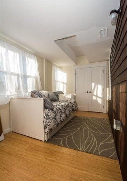 28 30 Clay St, North Cambridge