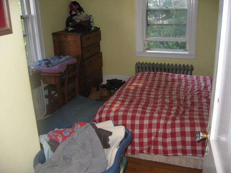 24 Oak Square Ave, Brighton