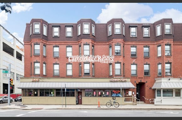 784 796 Main St, Kendall Square