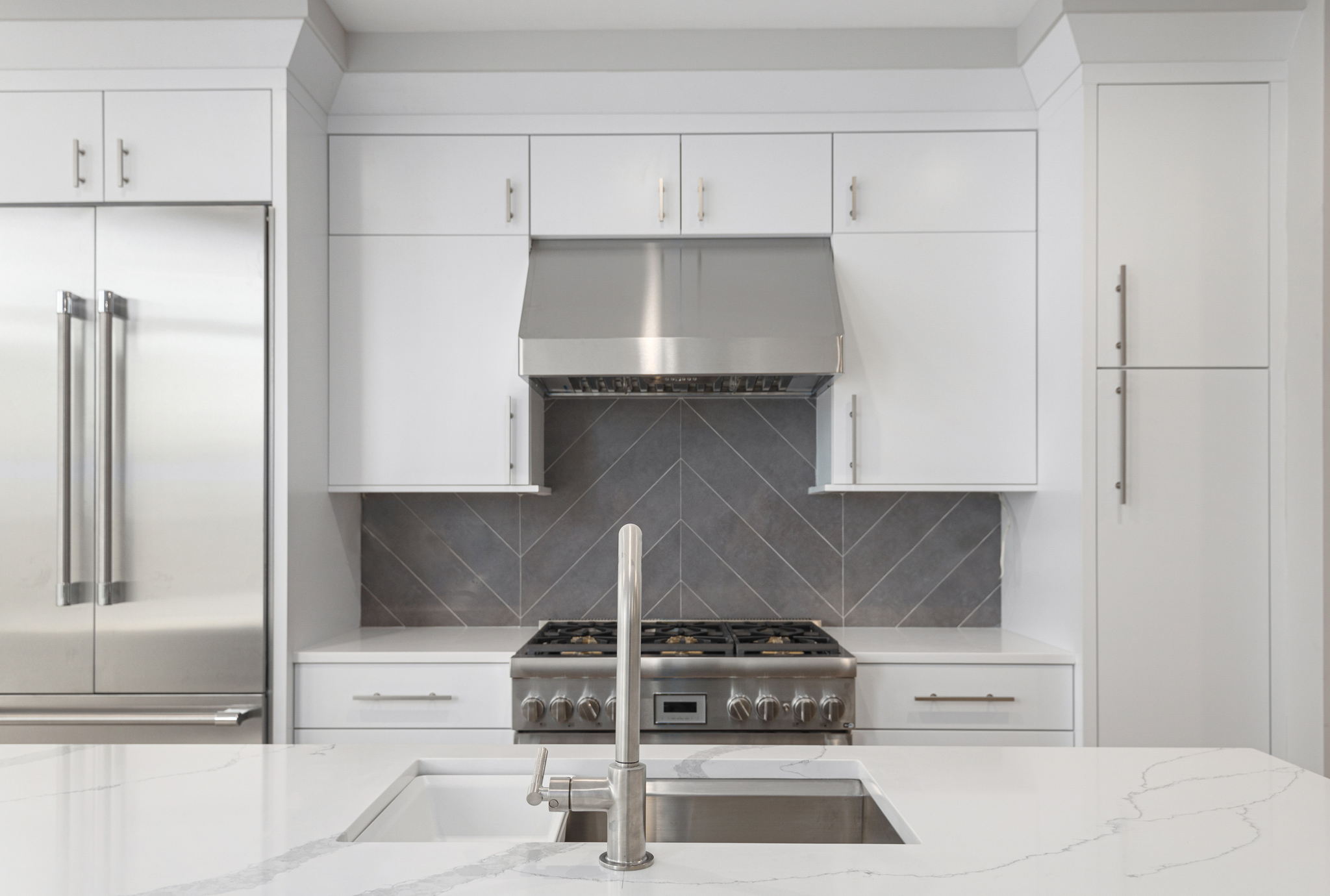 409 7th St, South Boston