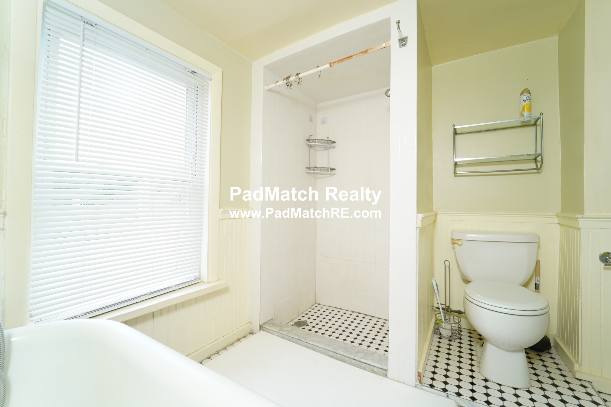 80 Alleghany St, Mission Hill