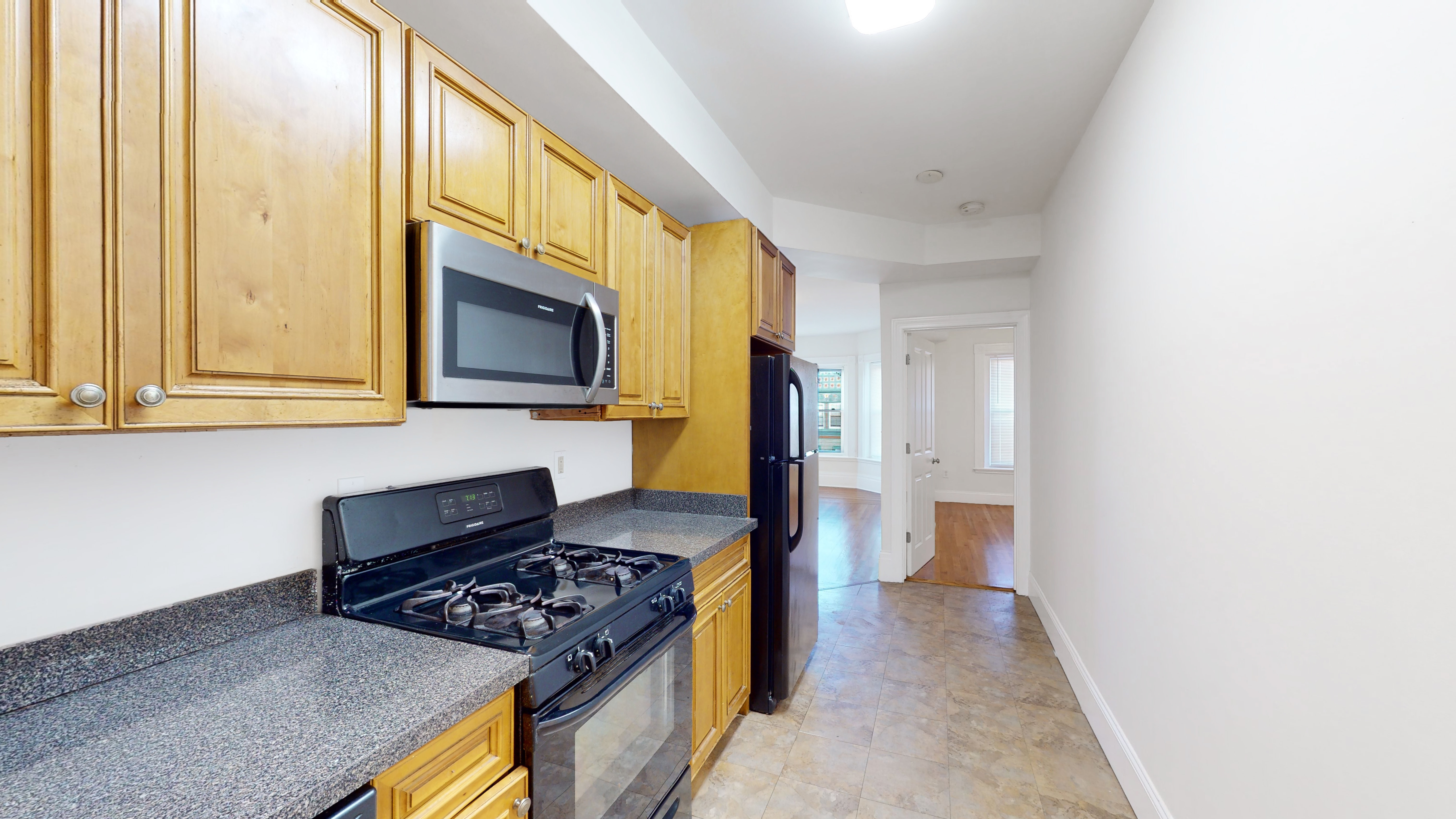 80 West Cottage St, Roxbury