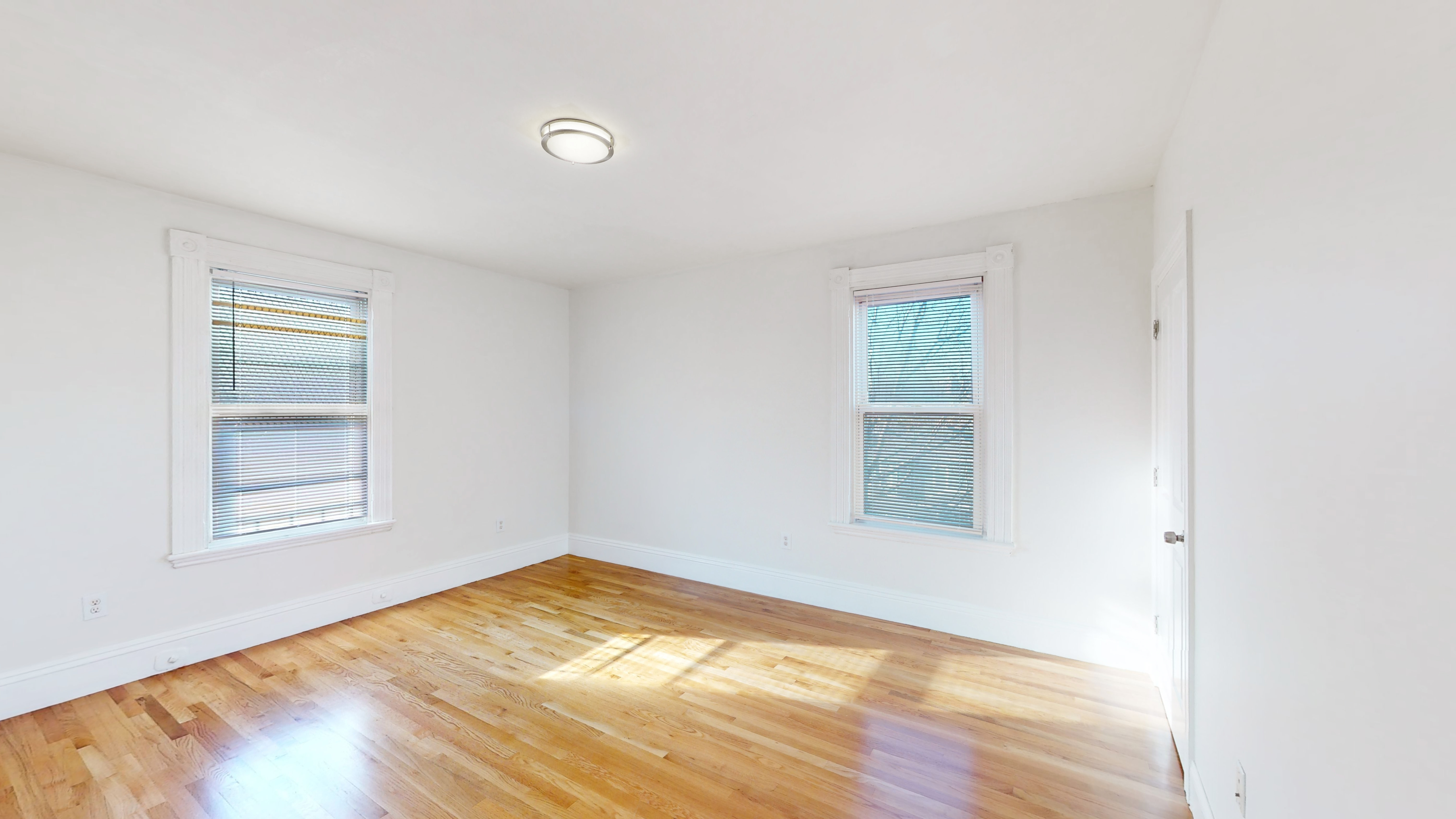 80 West Cottage St, Roxbury