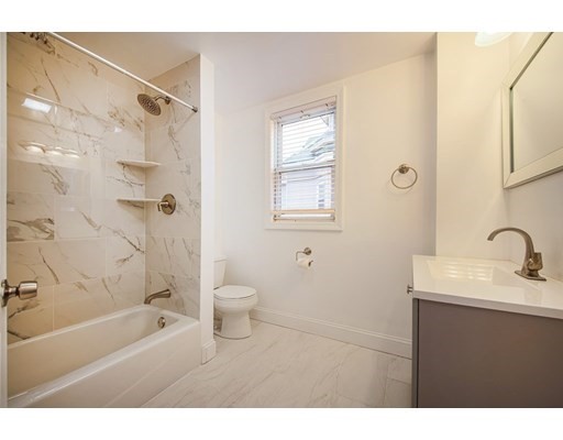 96 Washington St, Malden