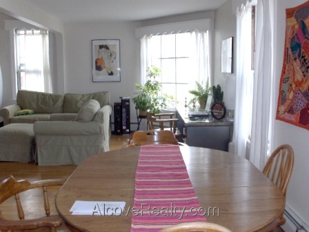 882 Broadway, Powderhouse