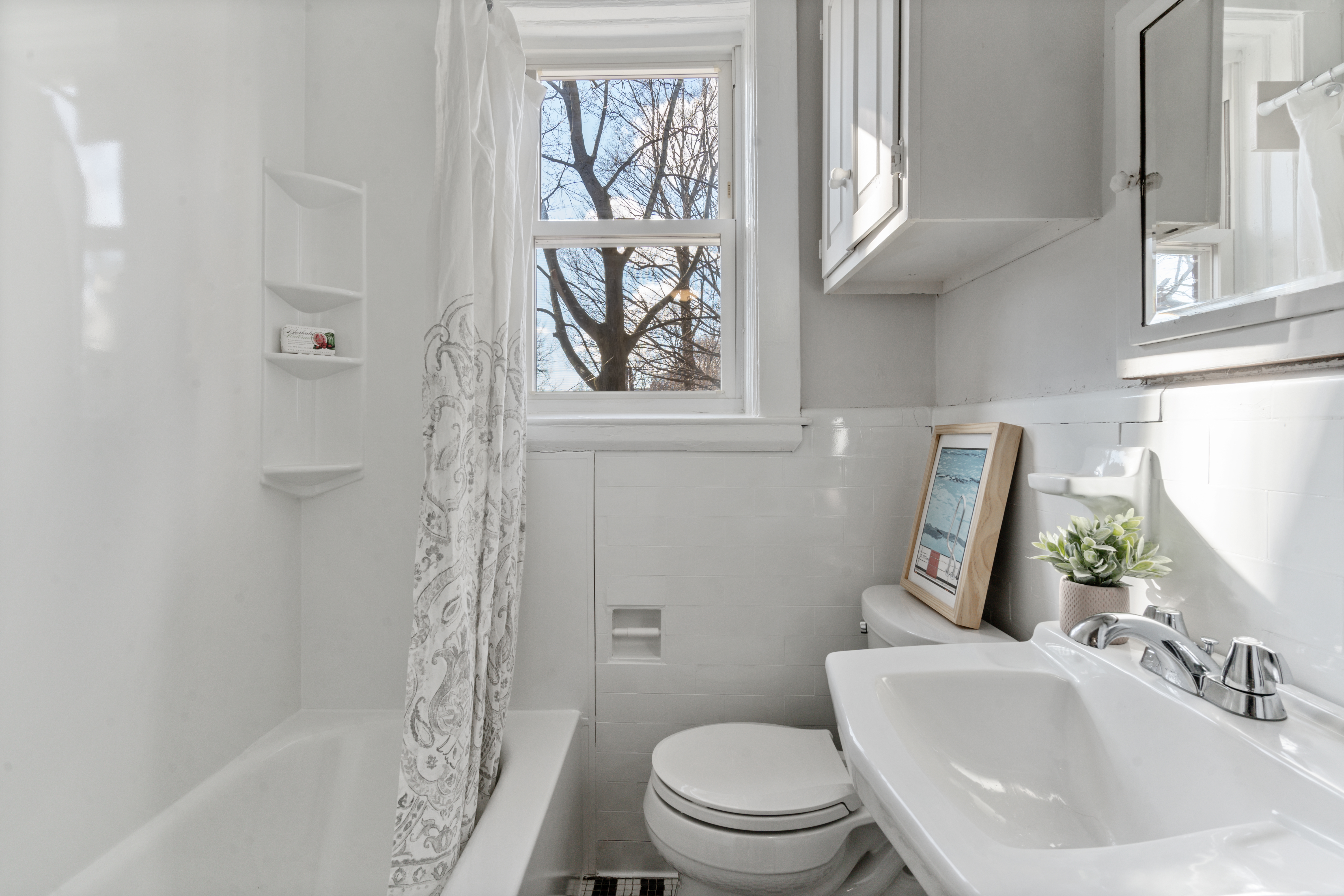 40 Butler Rd, Quincy