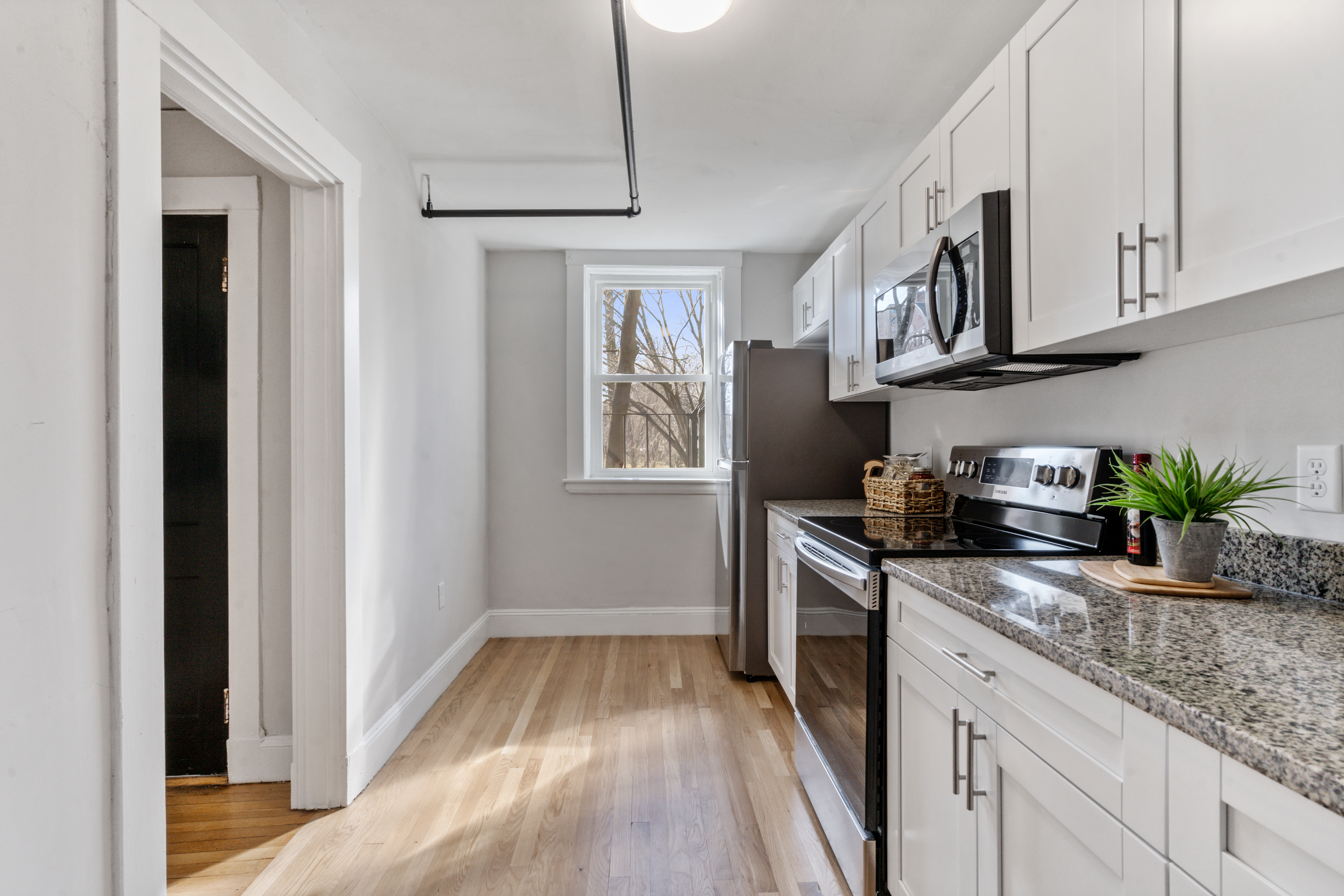 40 Butler Rd, Quincy