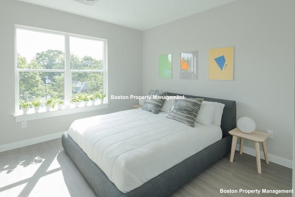 23 Bridge St, Quincy Center