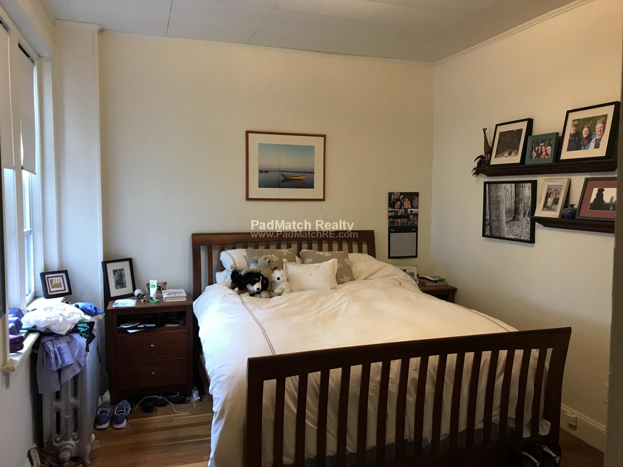 33 Lancaster Ter, Washington Square