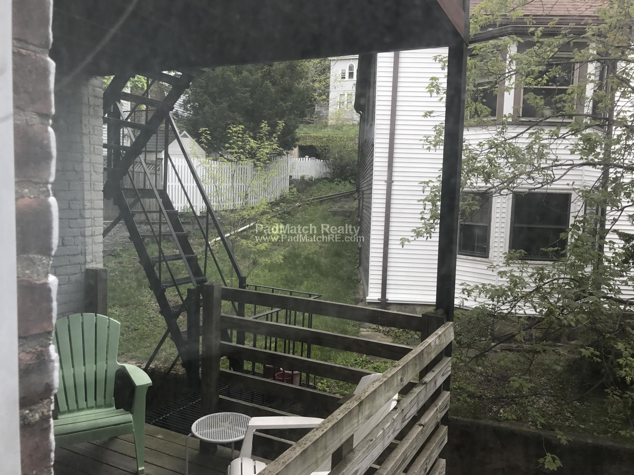 33 Lancaster Ter, Washington Square