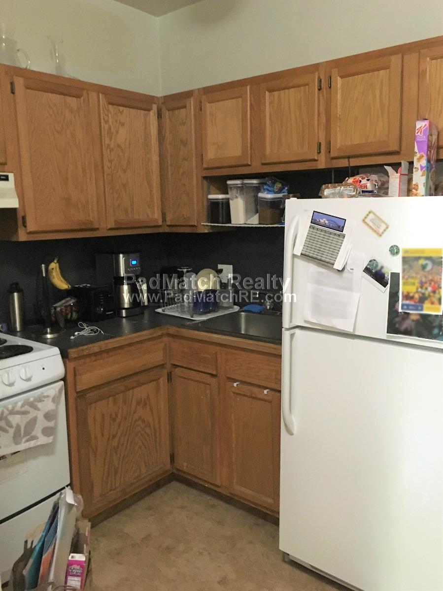 33 Lancaster Ter, Washington Square