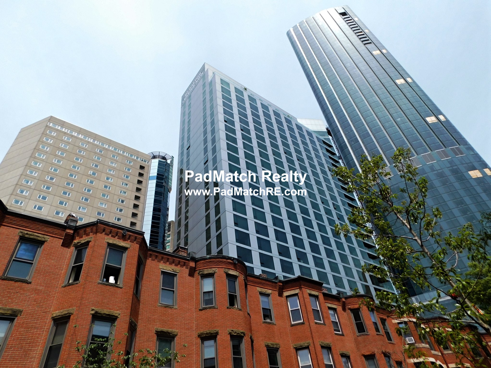 30 Dalton St, Back Bay