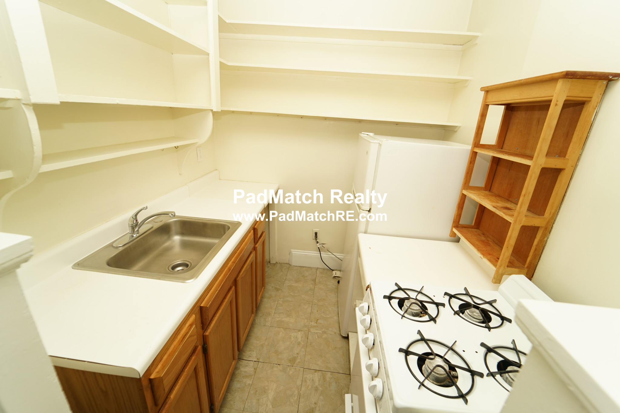 1610 Massachusetts Ave, Harvard Square