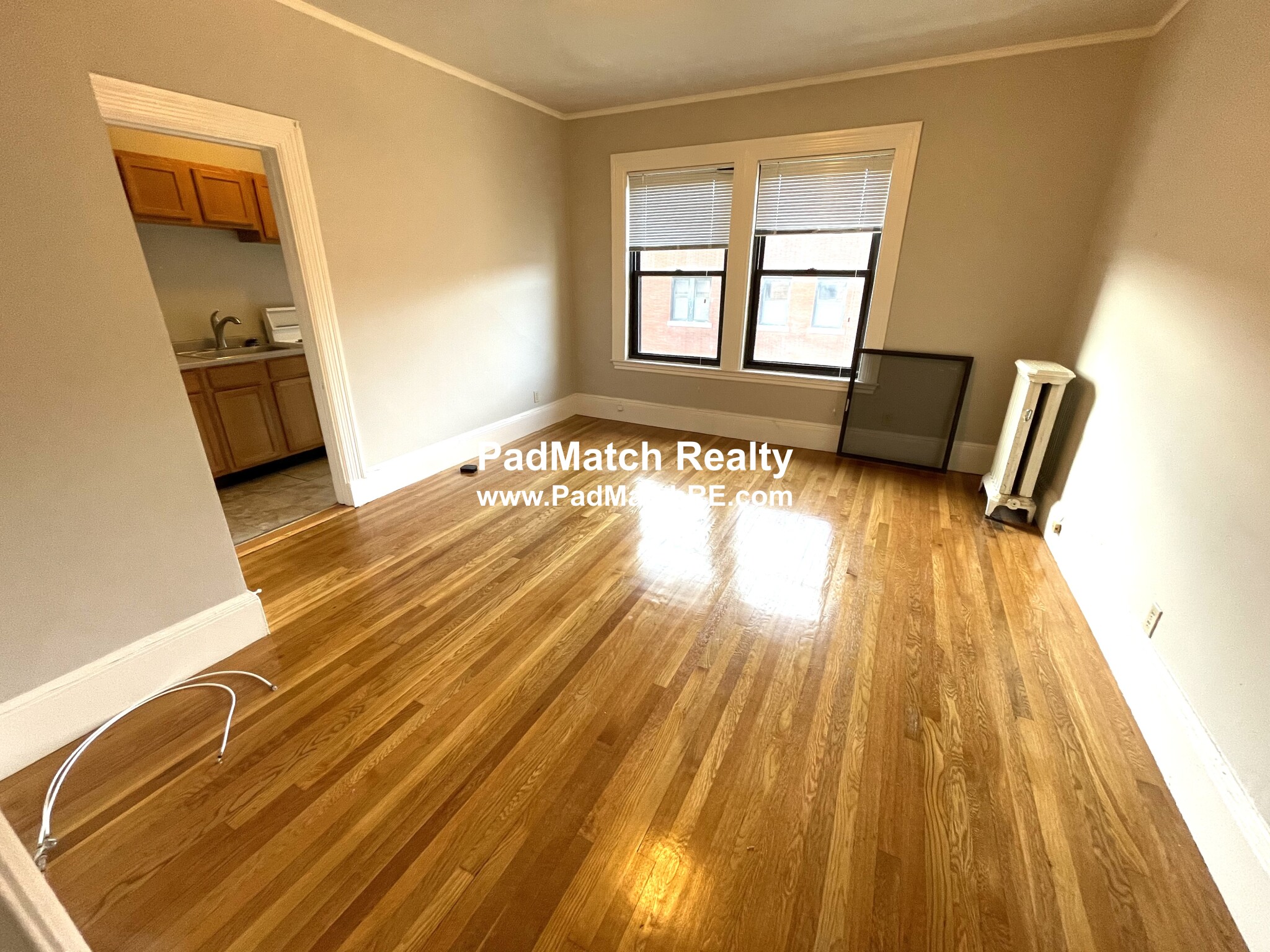 9 Sewall Ave, Coolidge Corner