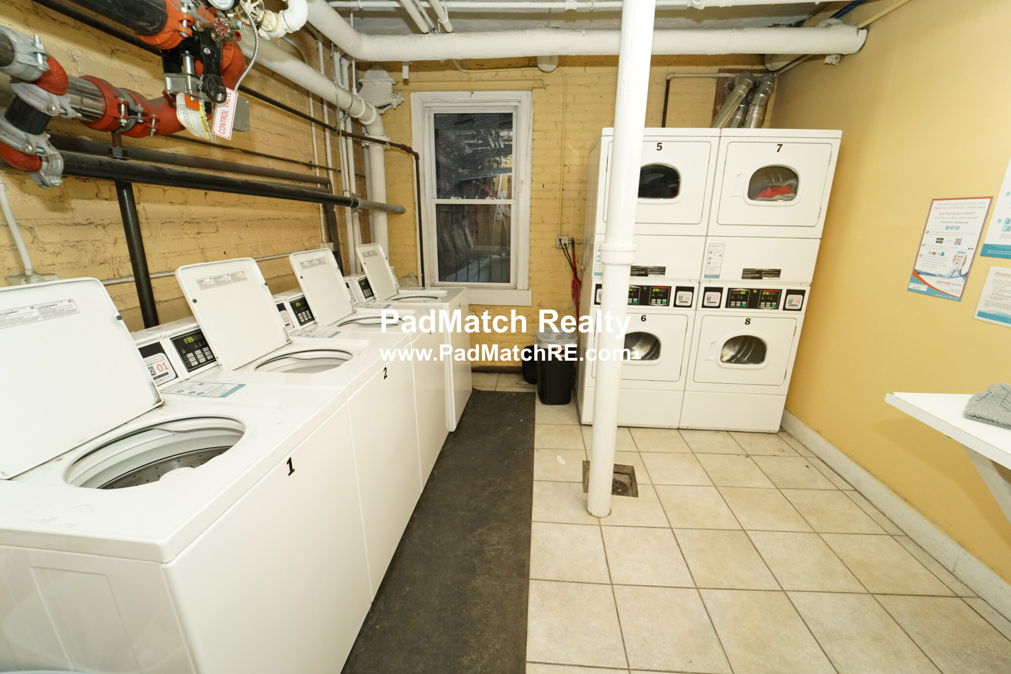 352 Riverway, Mission Hill