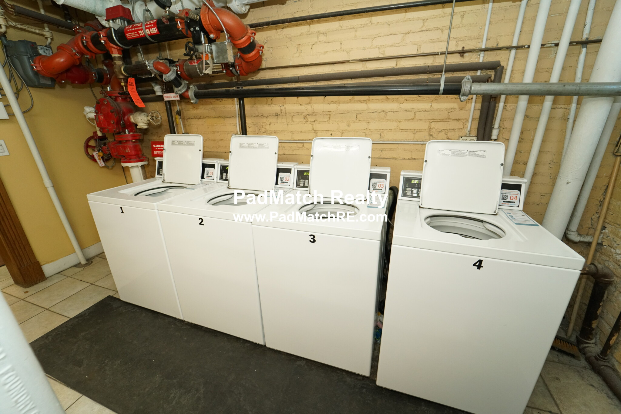 352 Riverway, Mission Hill