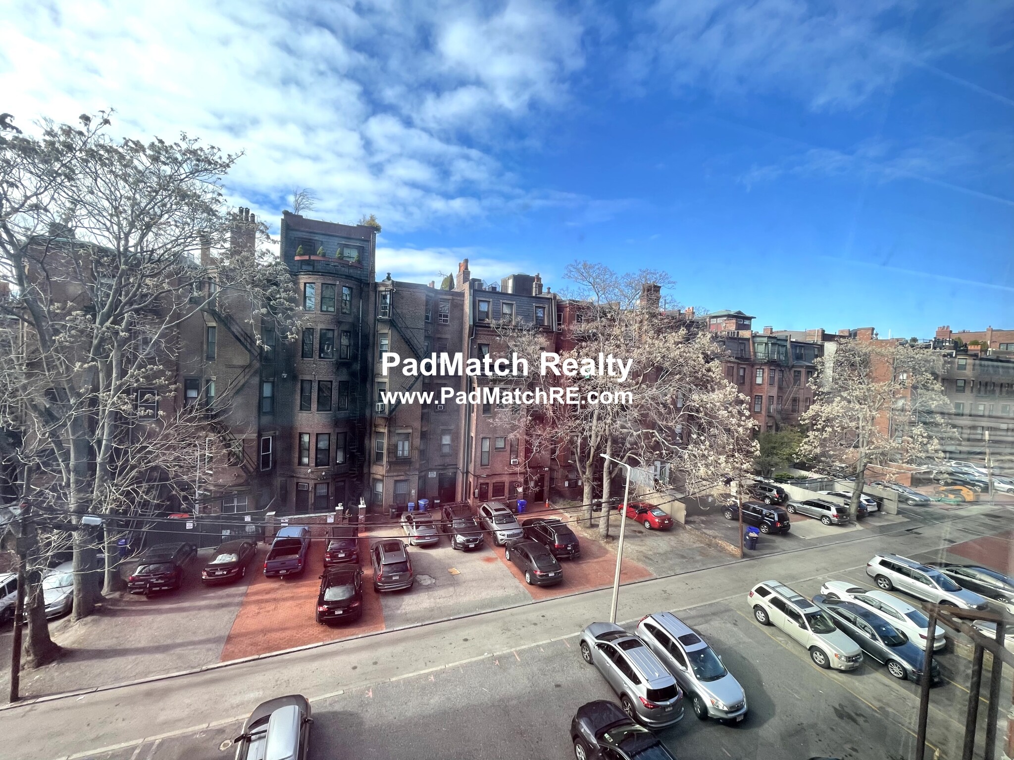 223 Newbury St, Back Bay