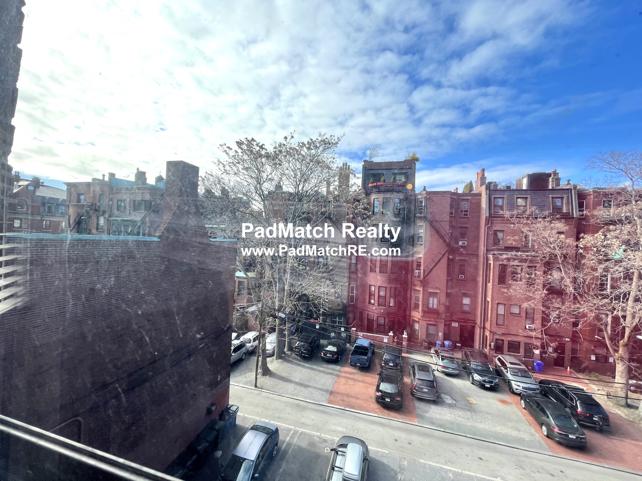 223 Newbury St, Back Bay