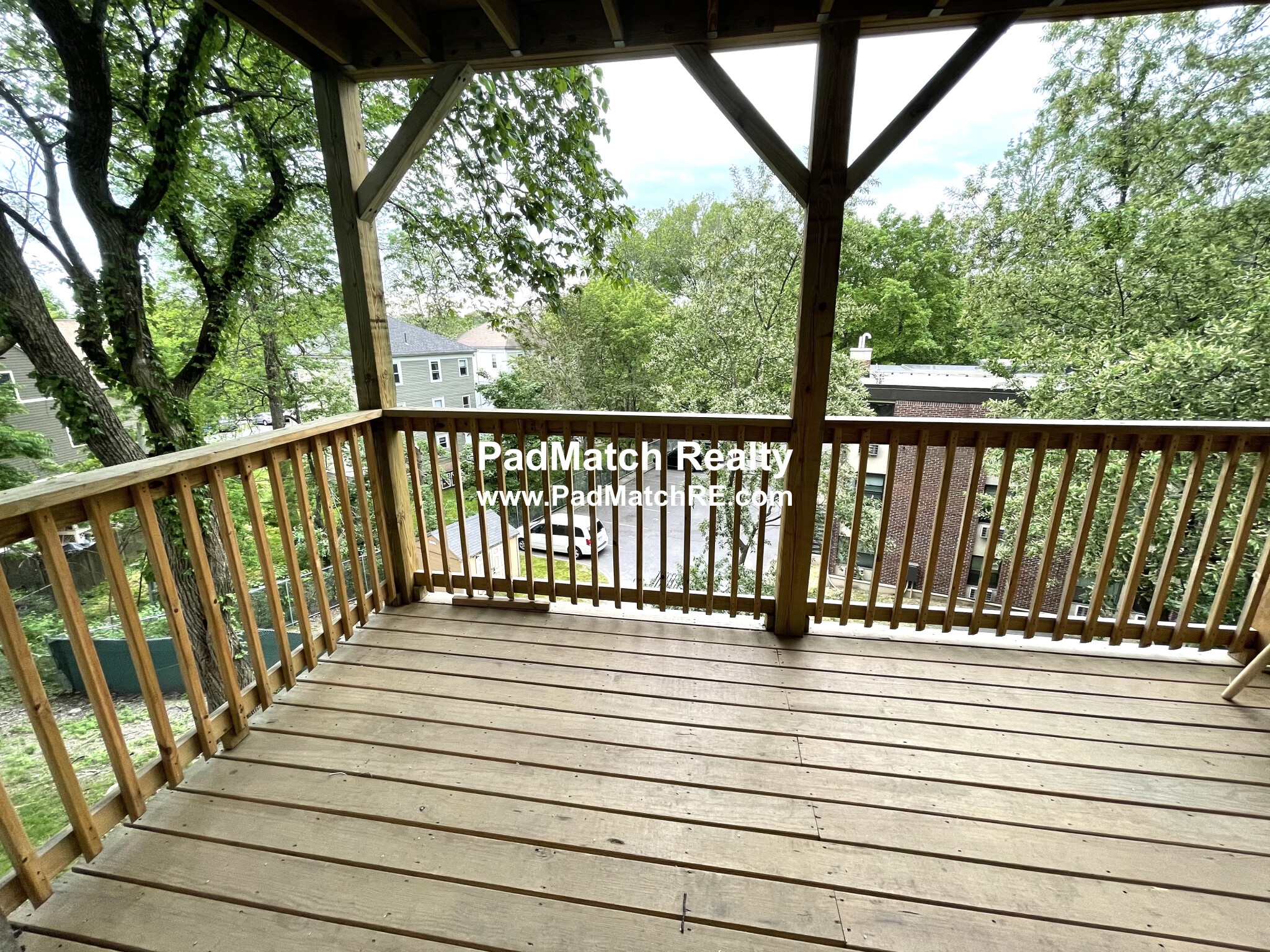 29 Lourdes Ave, Jamaica Plain