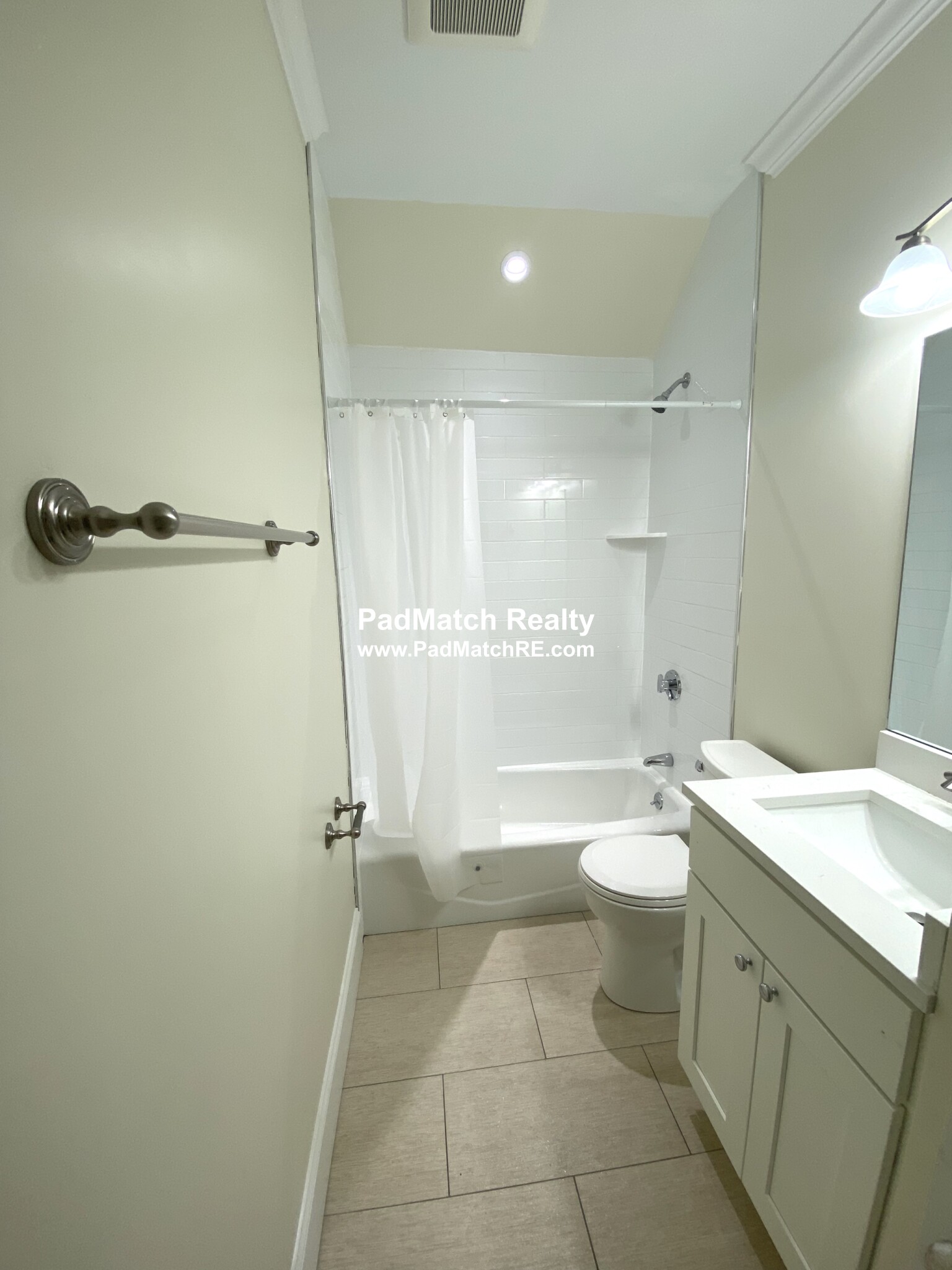 12 Harris St, Coolidge Corner