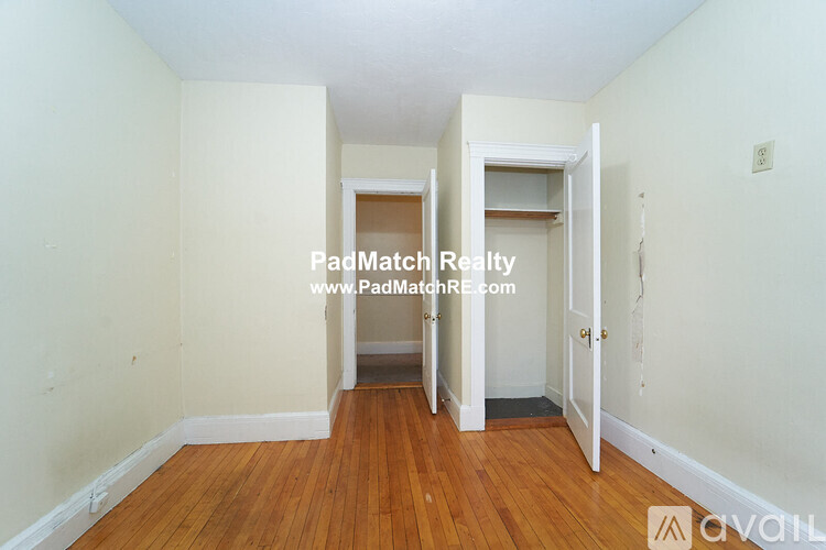 90 Cypress St, Brookline Hills