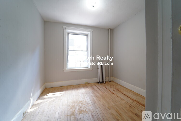 142 Davis Ave, Brookline Village