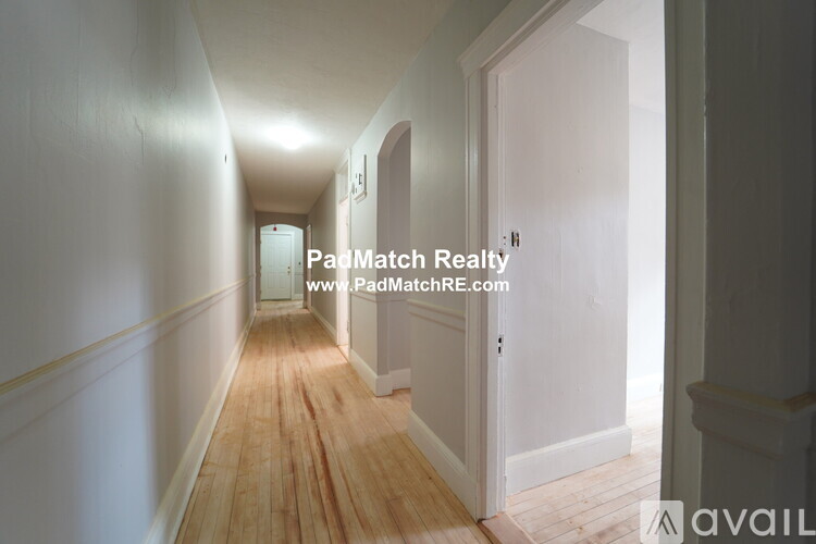 142 Davis Ave, Brookline Village