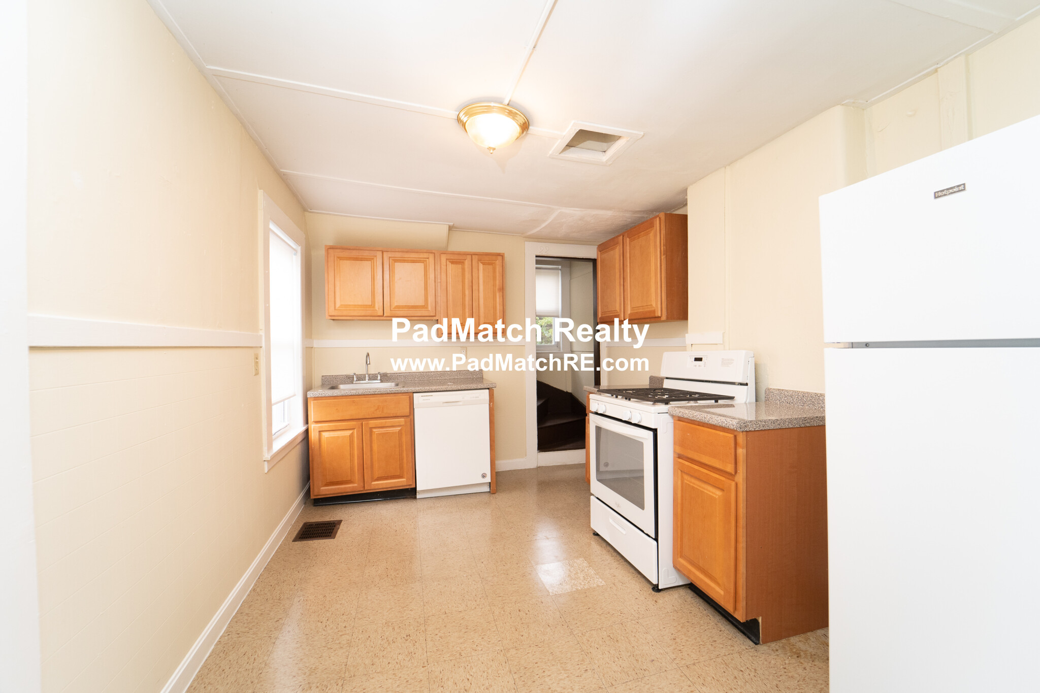 22 Greylock Rd, Allston