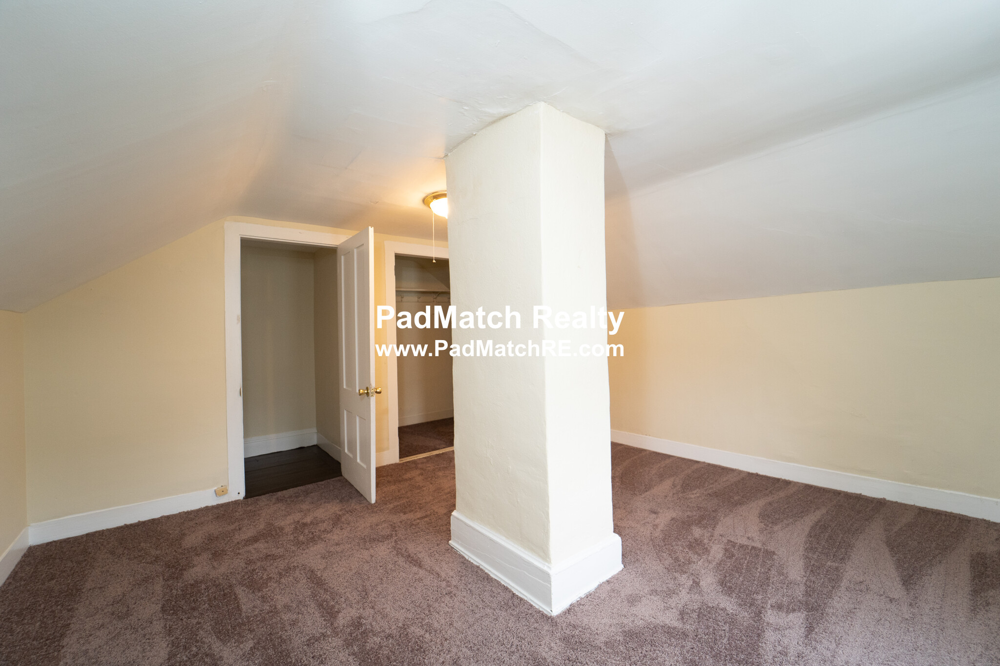 22 Greylock Rd, Allston