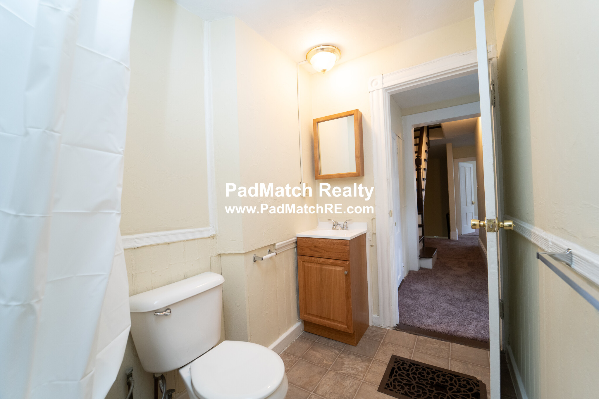 22 Greylock Rd, Allston