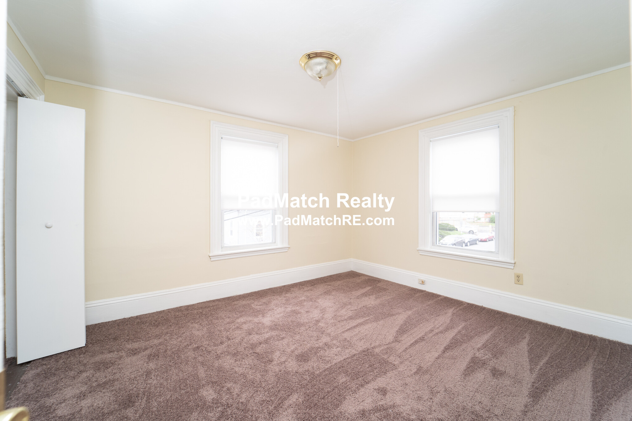 22 Greylock Rd, Allston