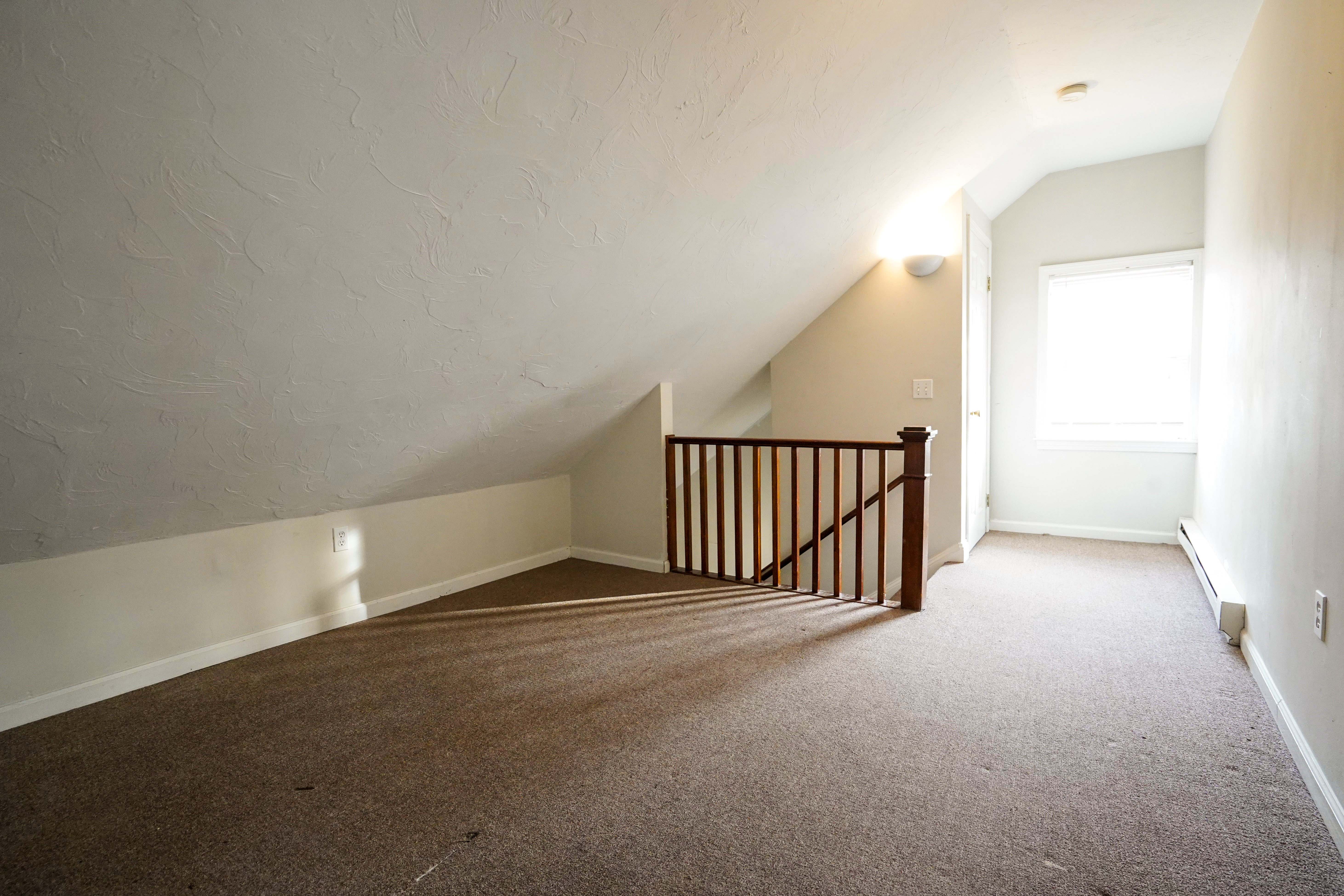 24 Oak Square Ave, Brighton