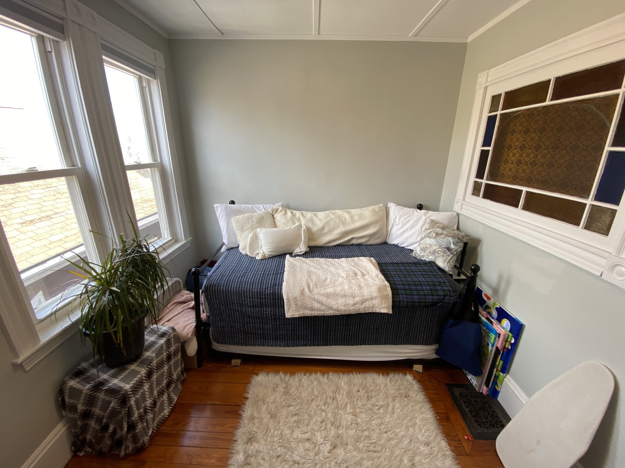 81 Bristol Rd, Medford