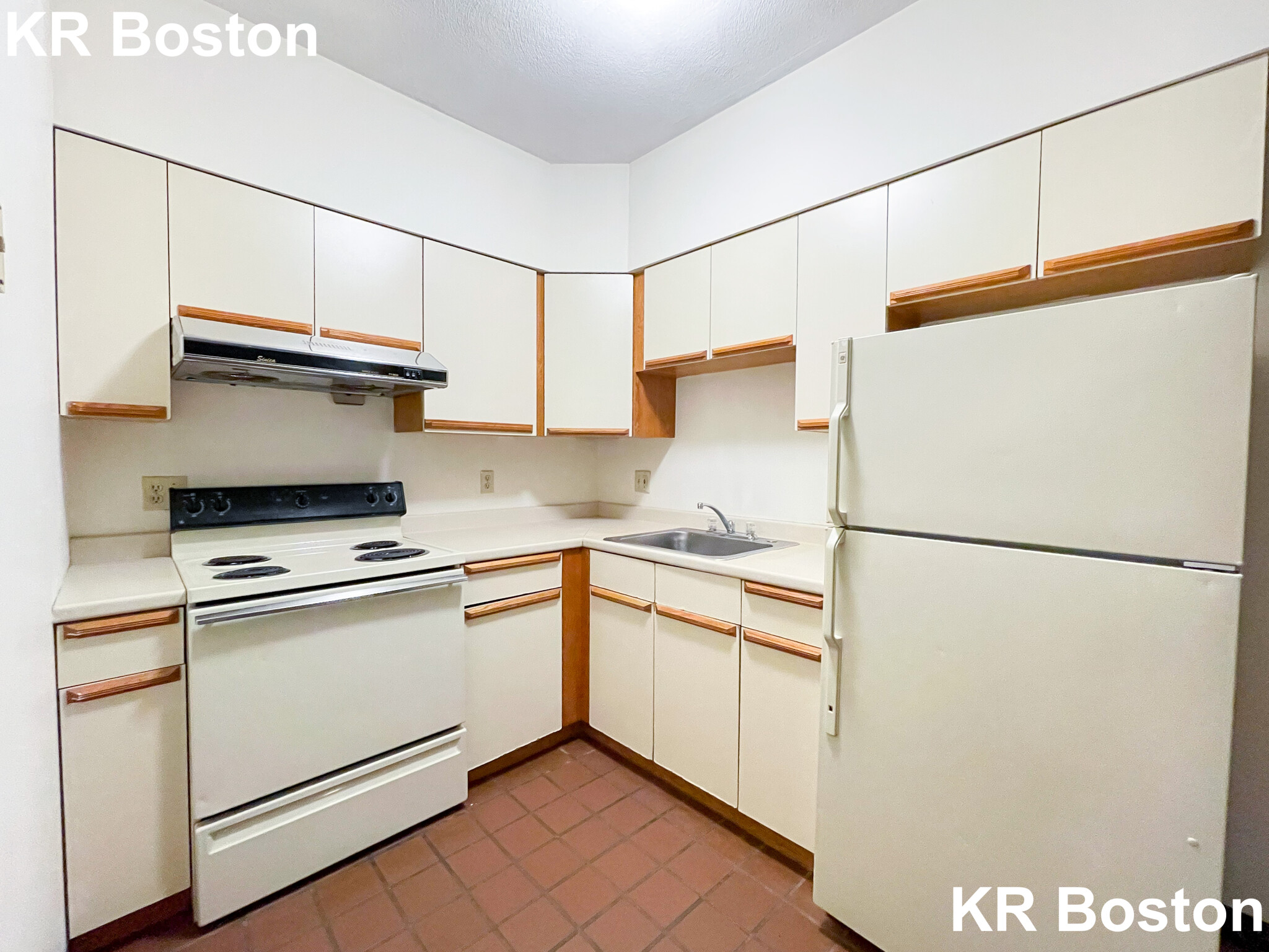 81 Essex St, Chinatown