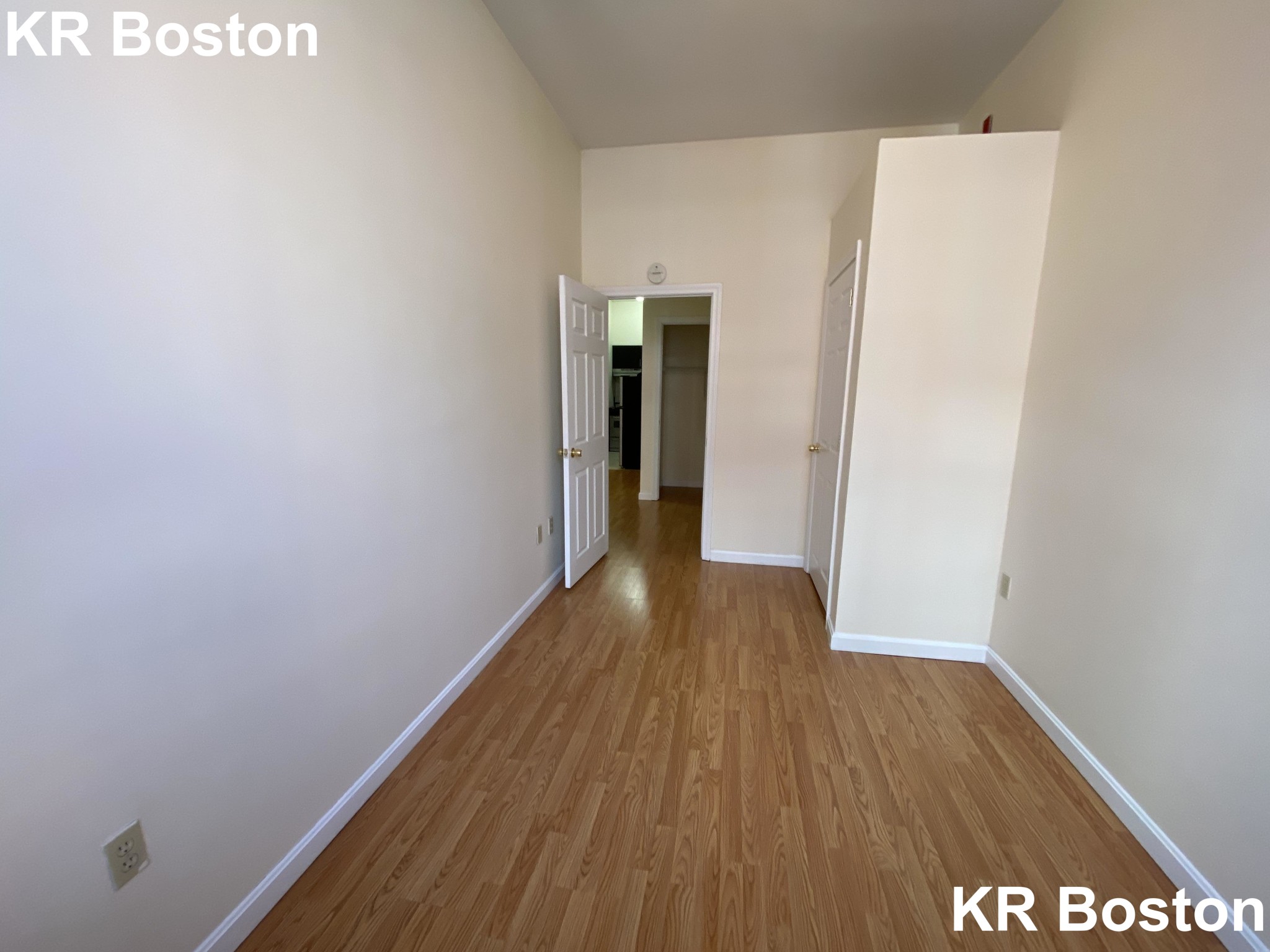 81 Essex St, Chinatown