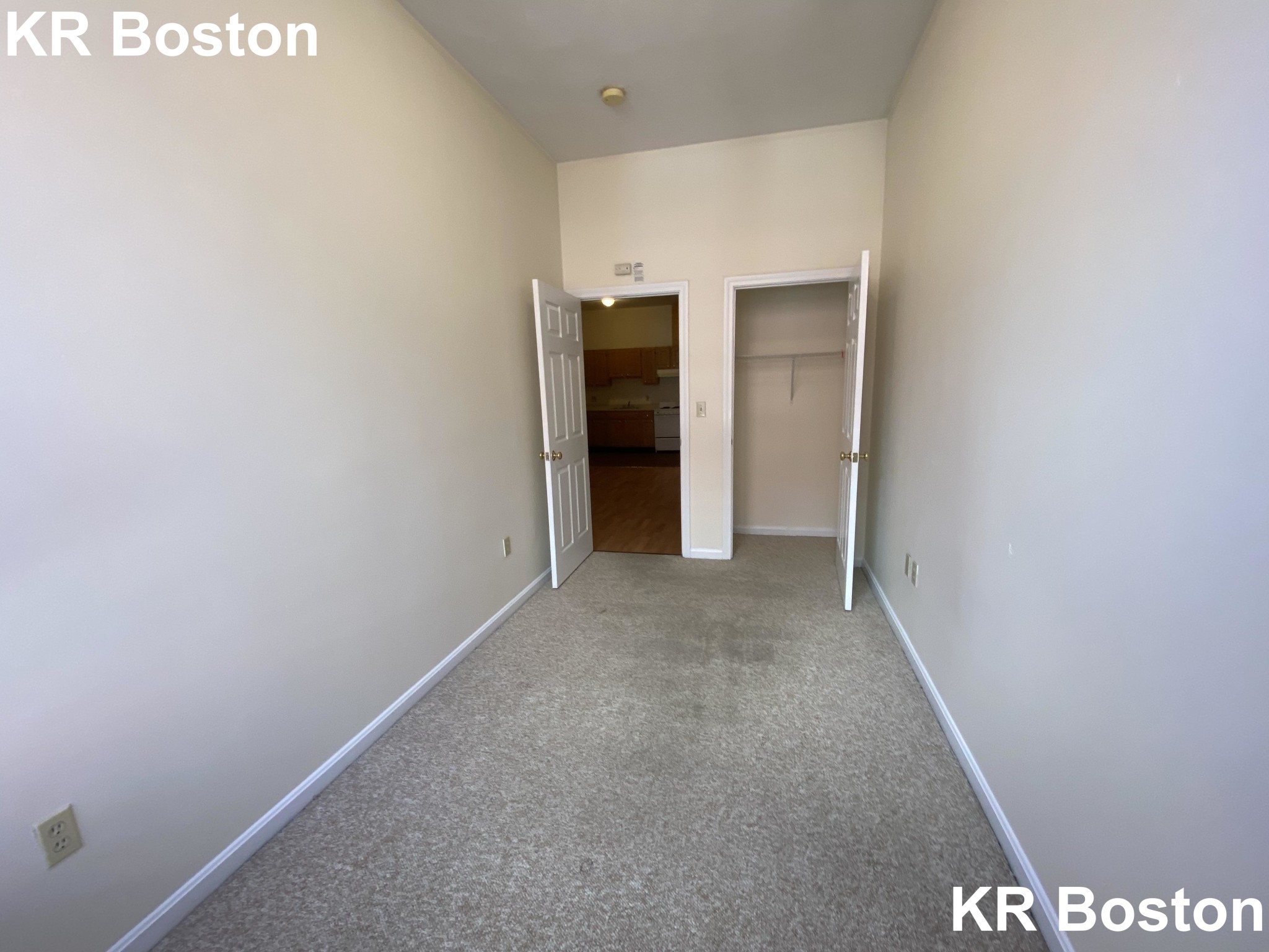 81 Essex St, Chinatown