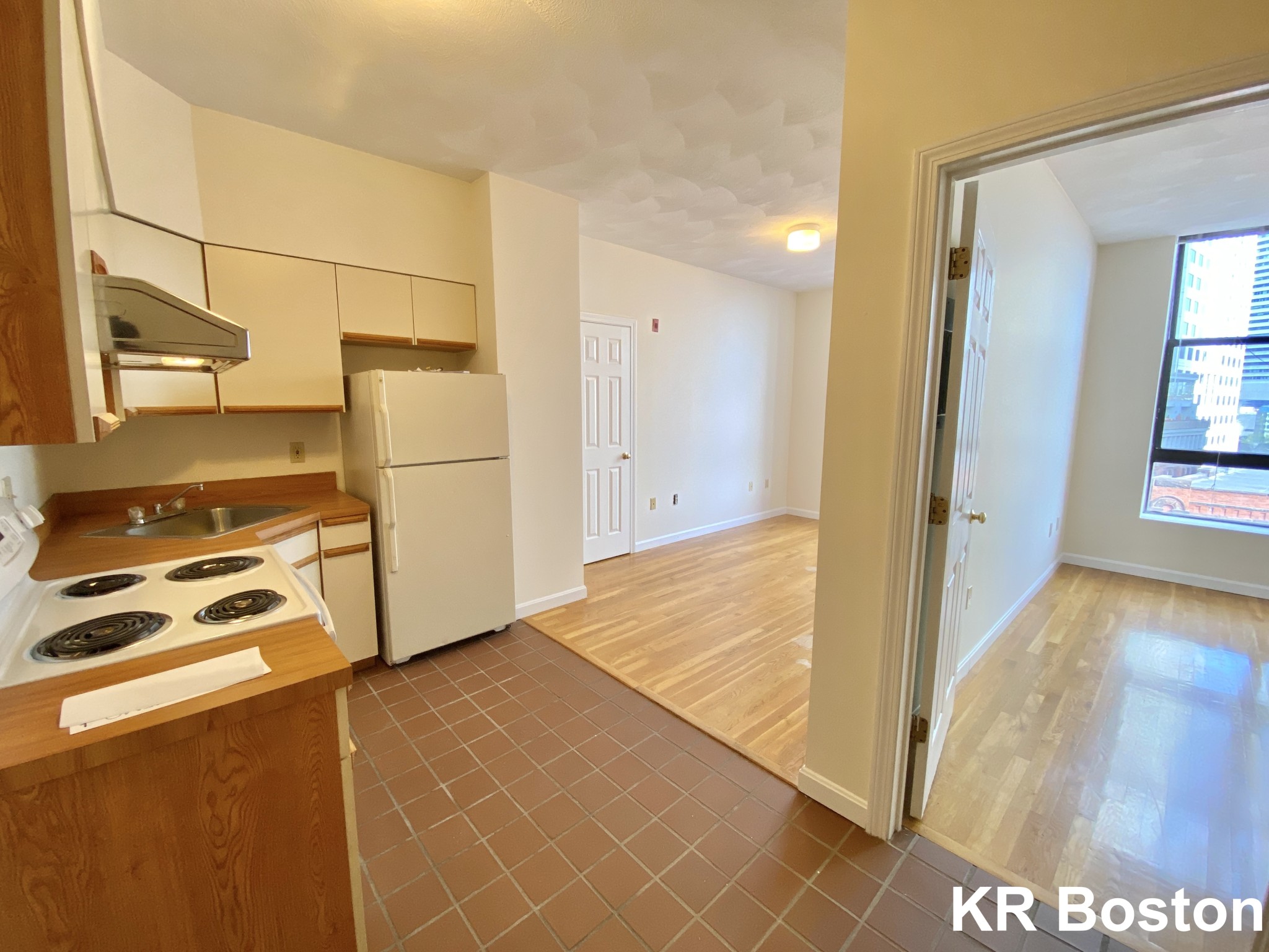 81 Essex St, Chinatown