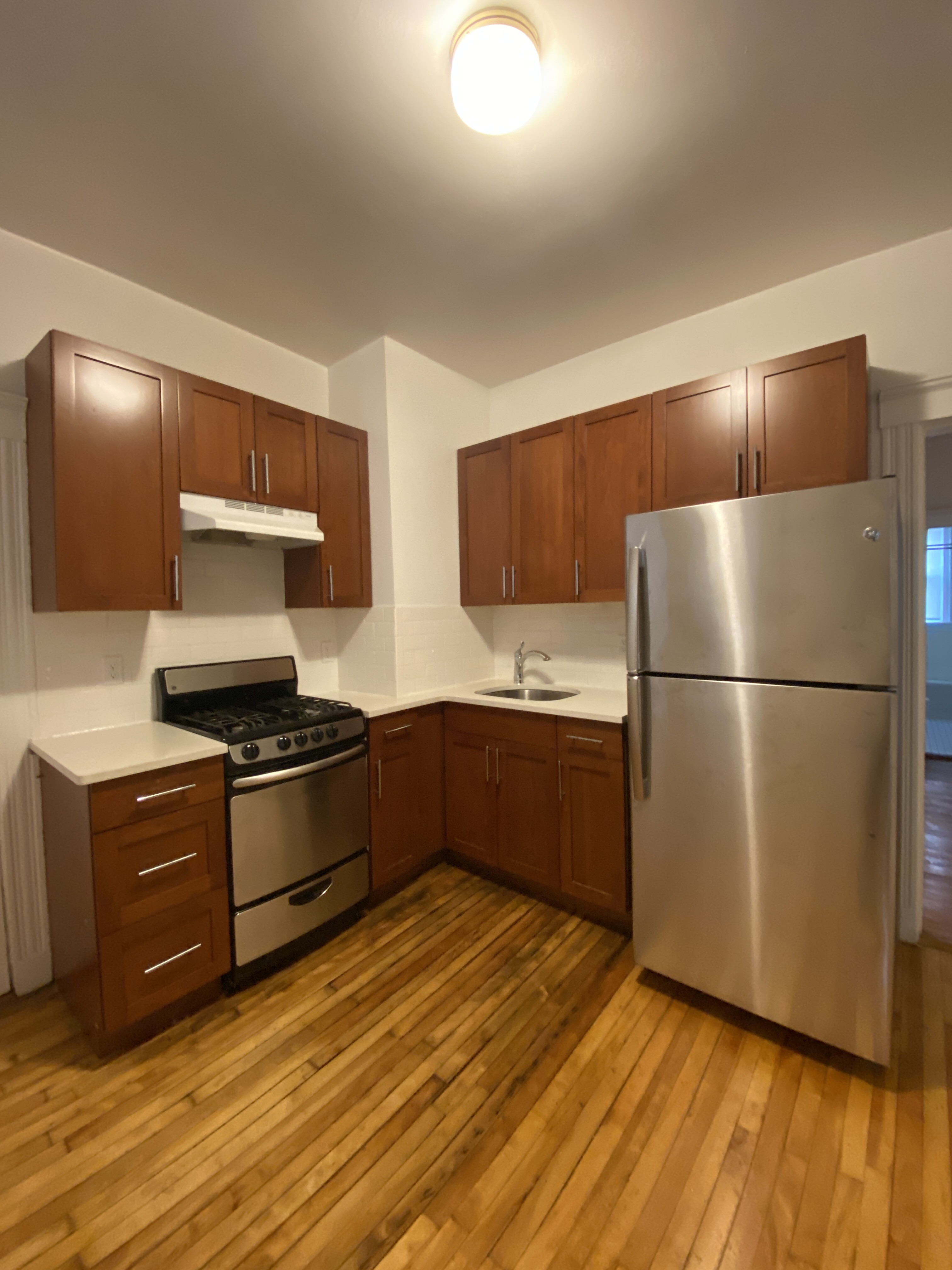 85 Winchester St, Coolidge Corner