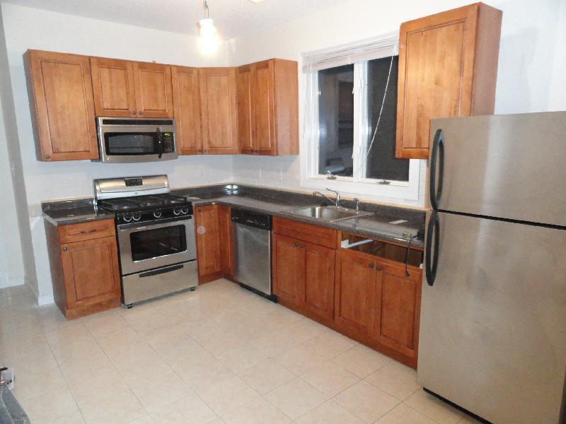 68 Winchester St, Medford