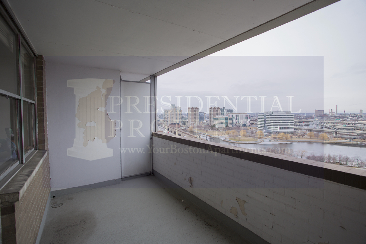 8 Whittier Pl, West End