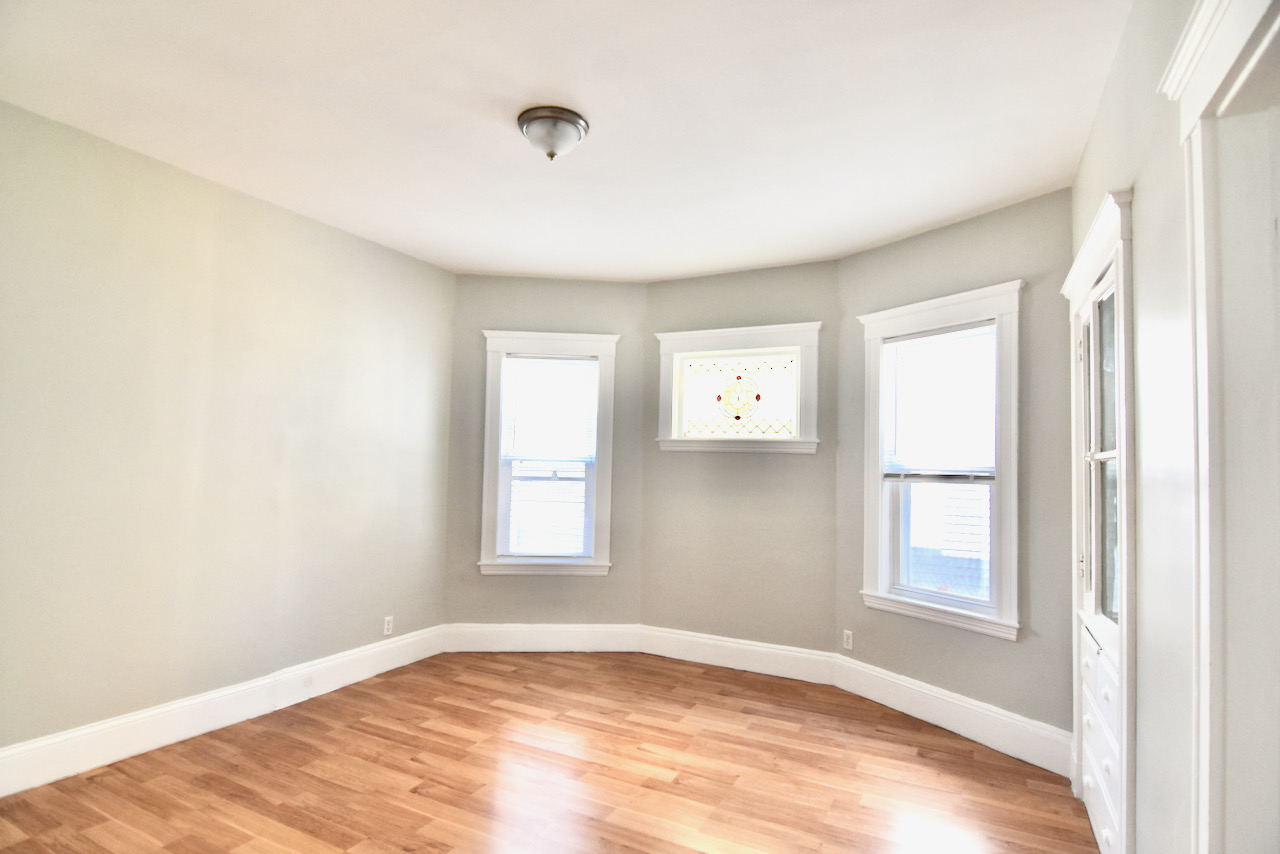 82 Fuller St, Dorchester