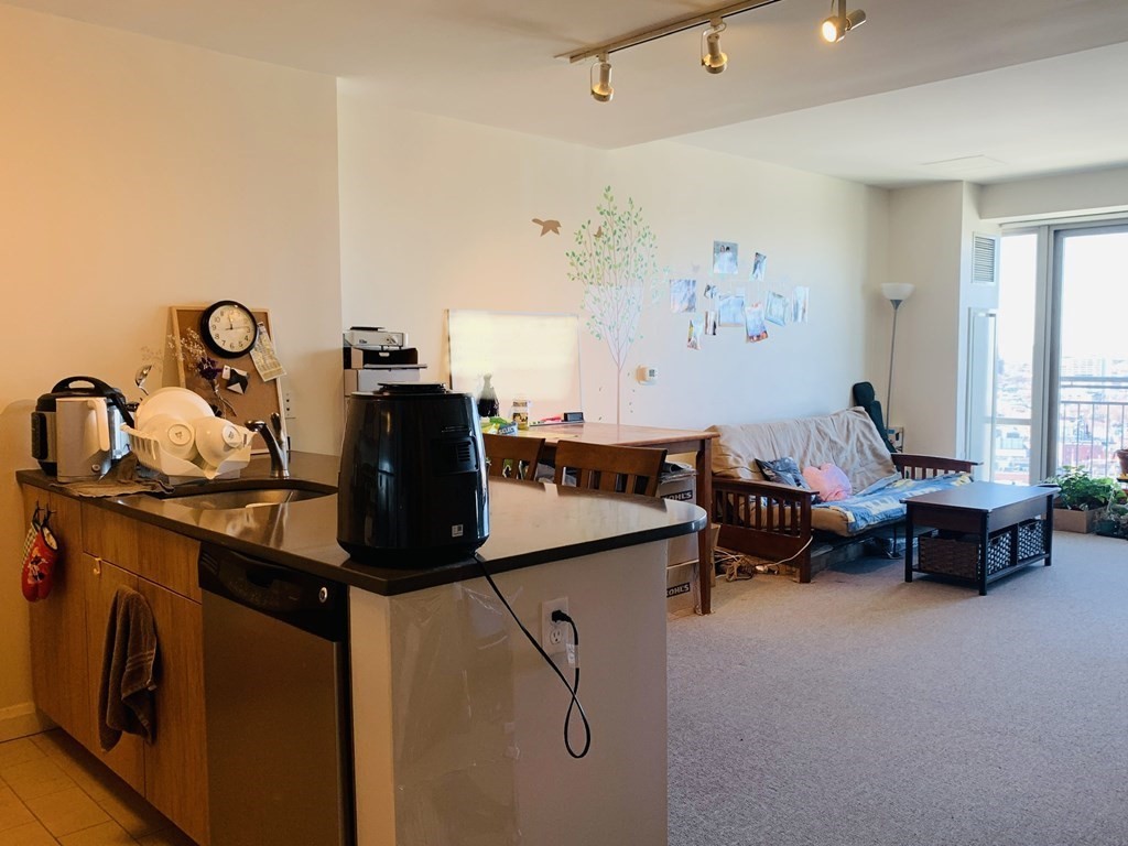 1 Leighton St, East Cambridge